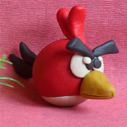 Angry Birds из пластилина: красная птичка Рэд Angry Birds из пластилина: красная птичка Рэд